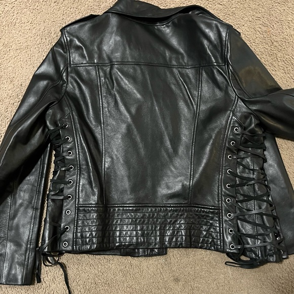 Black leather jacket - Picture 4 of 5